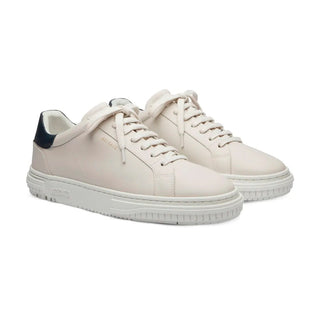 Atlas Sneaker