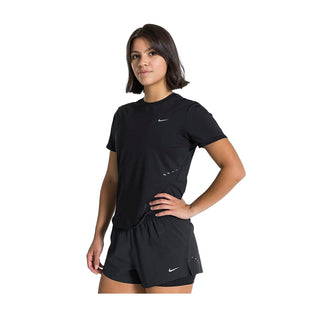 W NK SWIFT DF SS TOP MUJER HM9698-010