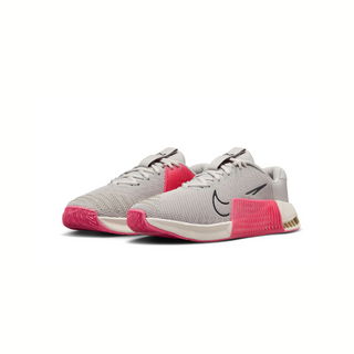 W NIKE METCON 9 MUJER DZ2537-004