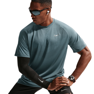 M NK DFADV STRIDE SS TOP HOMBRE HV5203-382