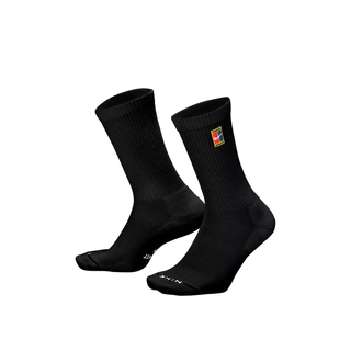 U NK ED ELVD CRW 3P TENNIS 144 HOMBRE IH8633-902
