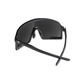 Black on Black Campeones