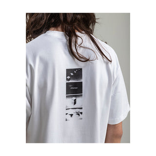 WHITE CUBES T-SHIRT