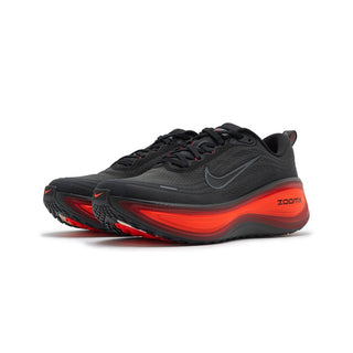 NIKE VOMERO PLUS HOMBRE HV8150-017